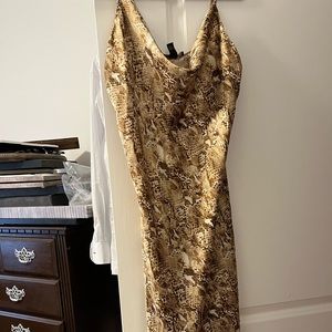 Snake skin long dress Forever 21